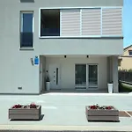 Apartman Km Exclusive *
