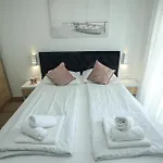 Km Exclusive Apartman *