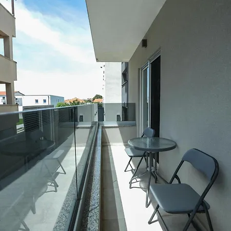 Km Exclusive * زادار