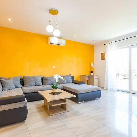 Apartament Km Exclusive *