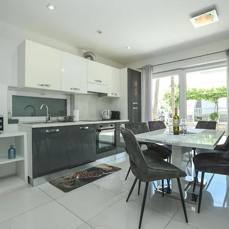Km Exclusive Apartamento Zadar