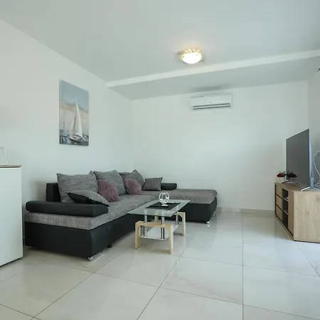 Km Exclusive Zadar