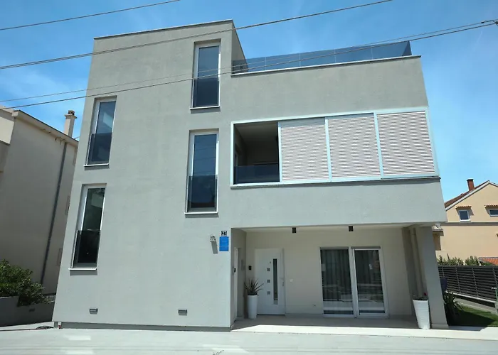 Km Exclusive * 자다르